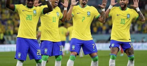 内马尔五连胜继续领跑积分榜，梅西主帅陷下课危机！